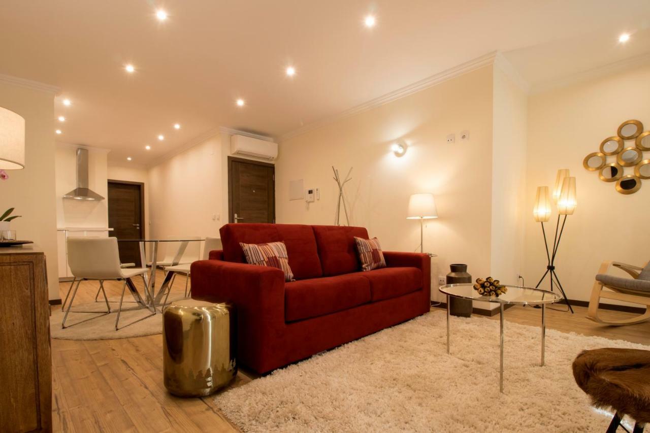Apartamentos Rosa Do Bairro Alto Lisbon Exterior photo
